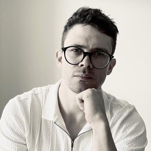 Robert, software developer based in Reedy Creek on the Gold Coast